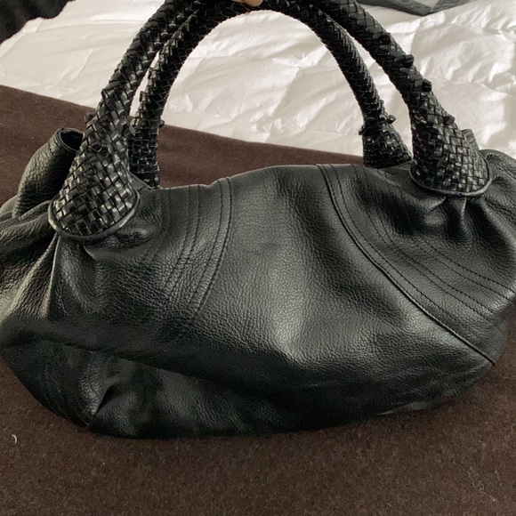 Fendi leather spy bag - Picture 4 of 17